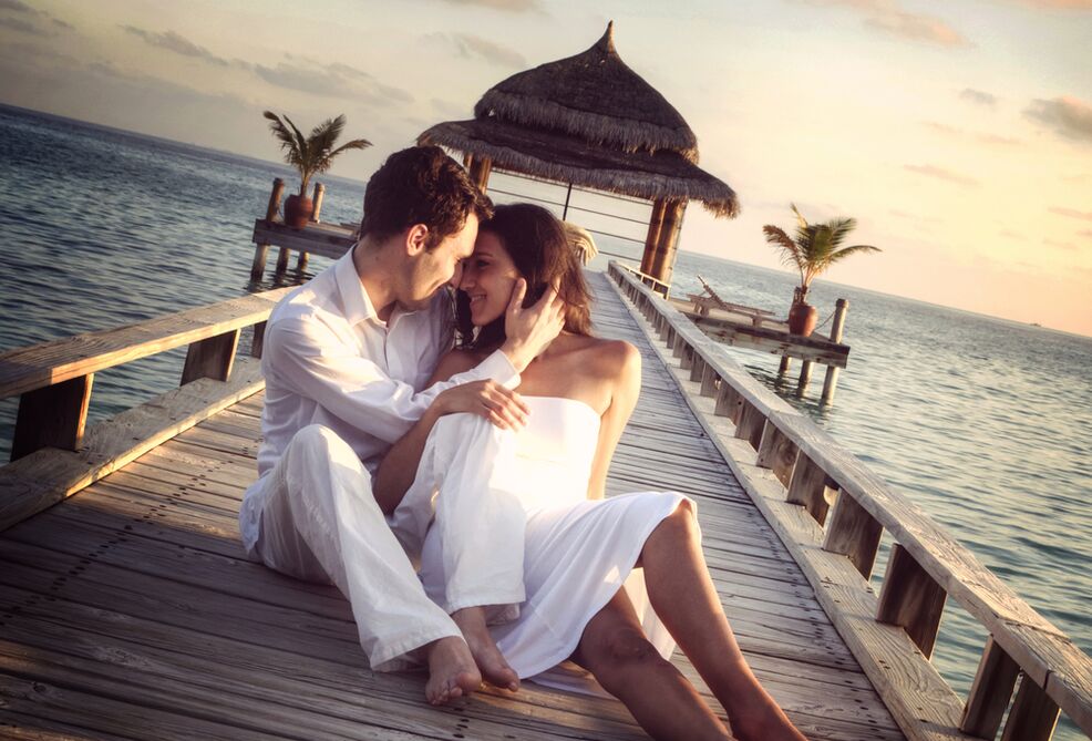 Một người đàn ông có phụ nữ